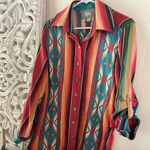 Silverado southwestern button down top. Size S